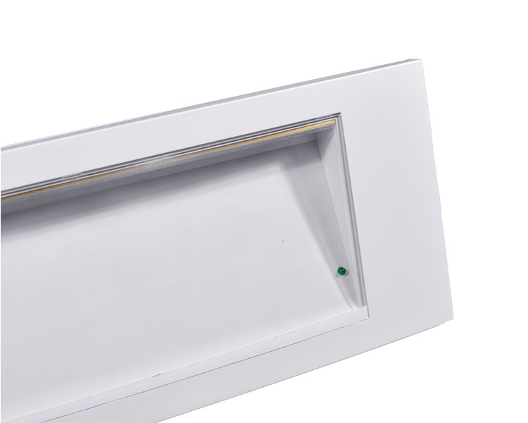 LE511ad Clear polycarbonaat Diffuser & ABS Housing Emergency Light